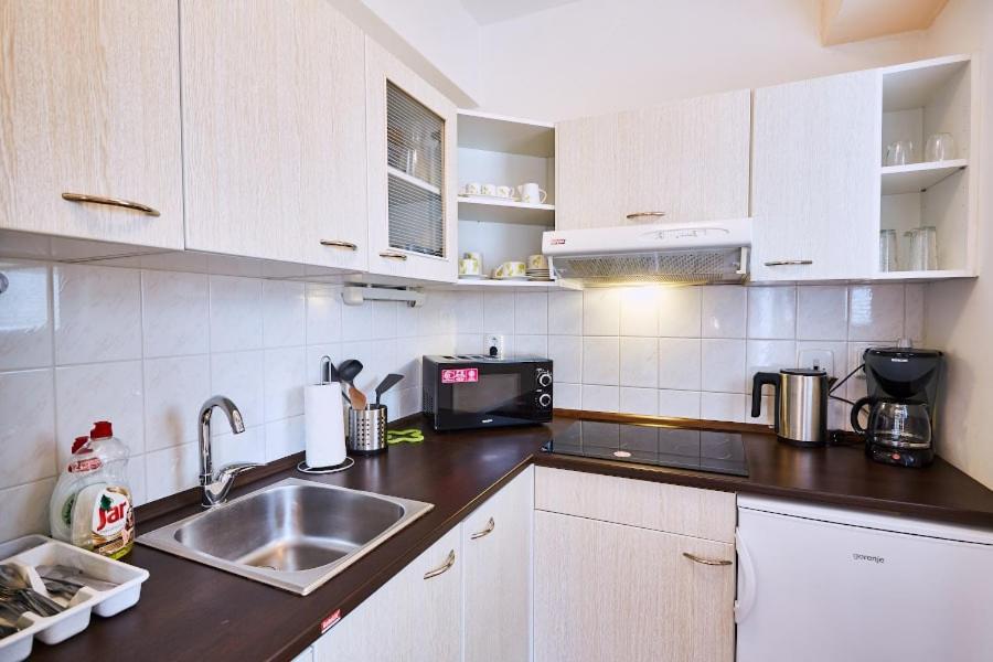 Lanovka Appartement Jáchymov Buitenkant foto