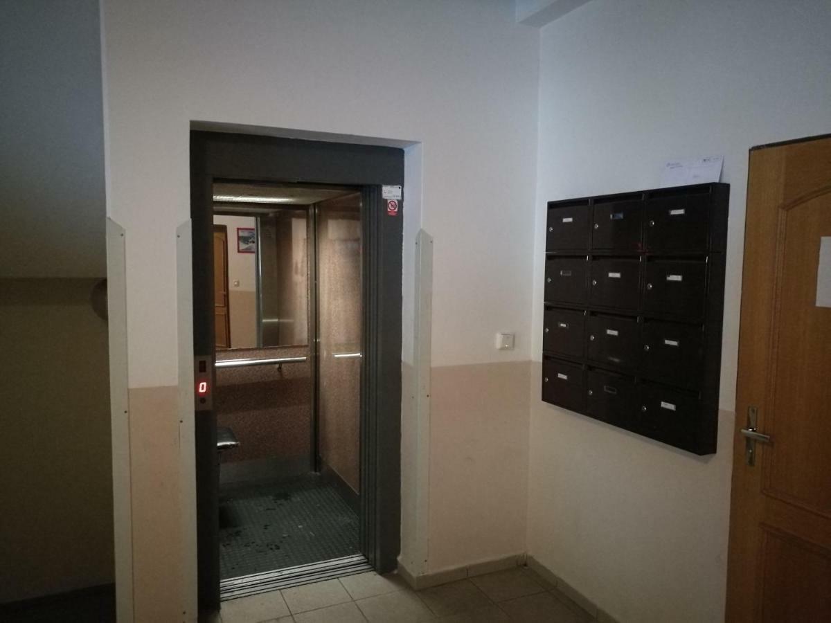 Lanovka Appartement Jáchymov Buitenkant foto